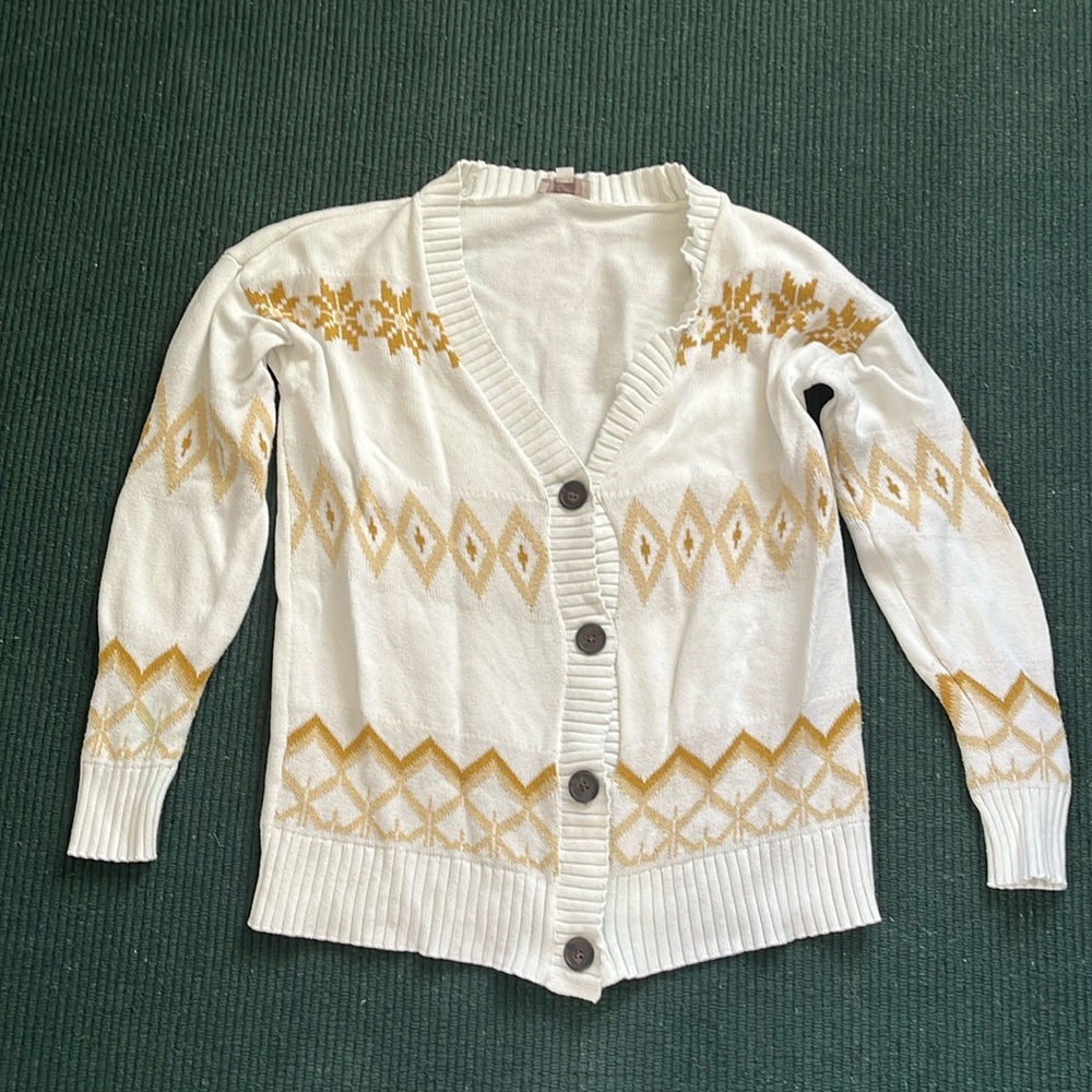 Nordic Loft Drop Shoulder Sweater | size medium